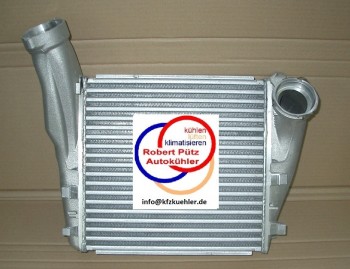 Ladeluftkühler Turbokühler links / Fahrerseite, Porsche Cayenne 9PA & 92A