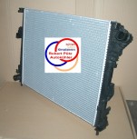 Kühler Wasserkühler Opel Vivario, Renault Traffic II, Nissan Primastar